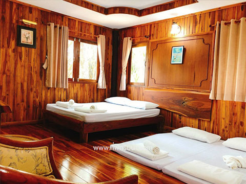 ที่พักริมน้ำ นครนายก