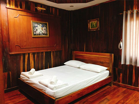ที่พักริมน้ำ นครนายก