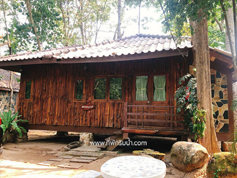 ที่พักริมน้ำ นครนายก